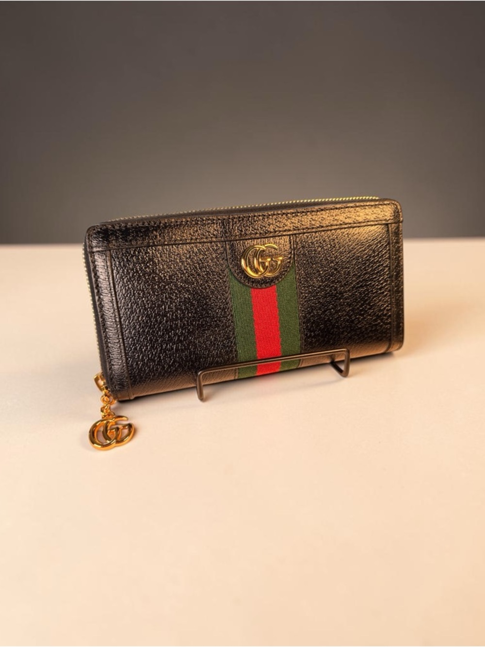 Gucci Black Leather Zip Around Wallet with Green-Red Web - Picture 2 of 8
